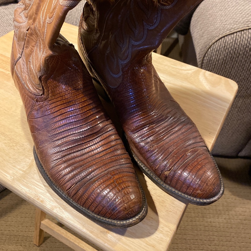 Lizard cowboy boots
